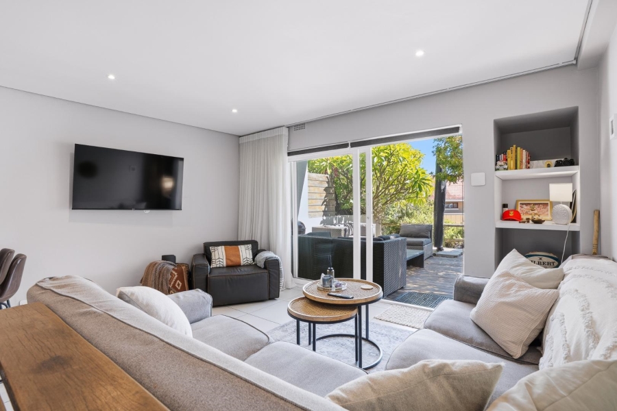 To Let 2 Bedroom Property for Rent in Vredehoek Western Cape